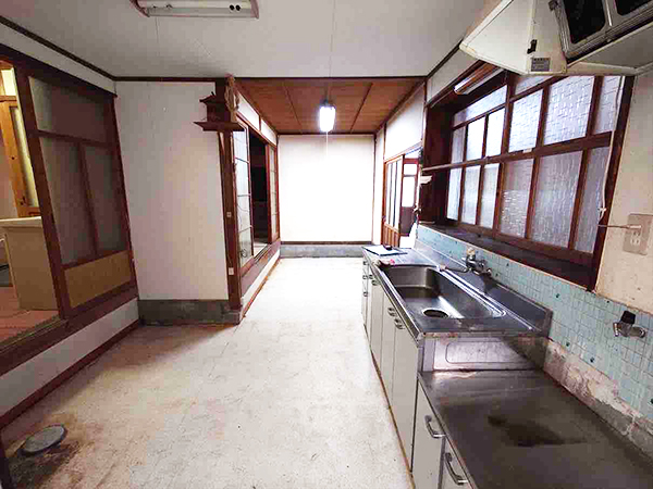 高梁市小高下町の空き家（No.634） 写真3