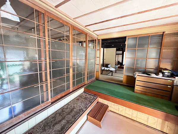 高梁市成羽町下日名の空き家（No.662） 写真2
