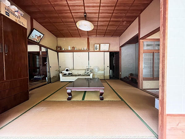 高梁市津川町今津の空き家（No.666） 写真2