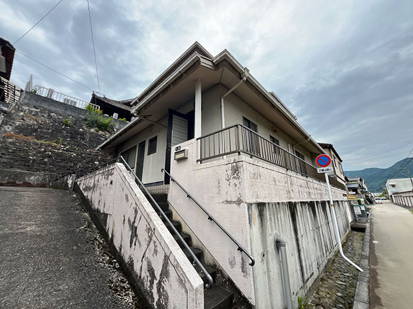 高梁市頼久寺町の空き家（No.681） 写真2